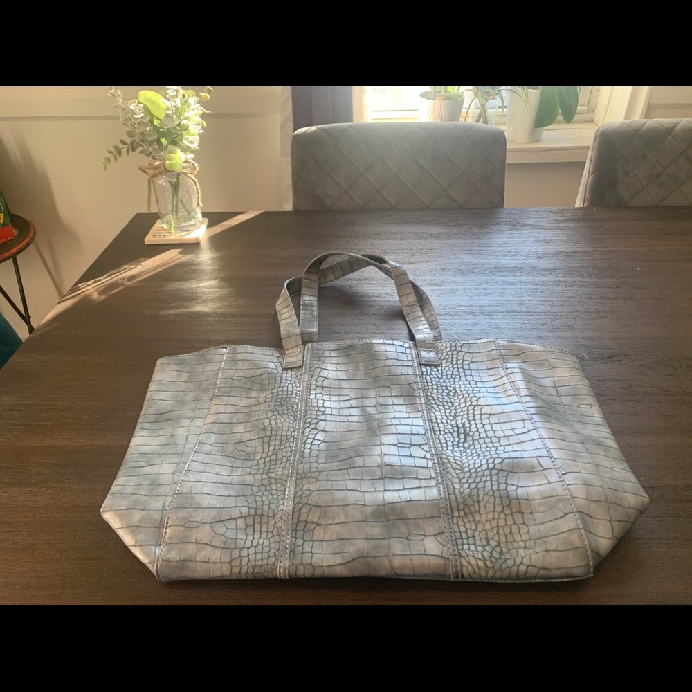 Neiman Marcus gray pebble tote bag
